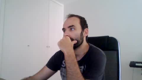 joaodias_18 online show from August 3, 9:04 am