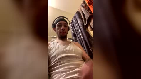 joedolph05 online show from May 25, 12:00 pm