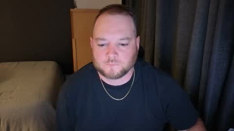 john_bear1 online show from May 16, 10:36 am