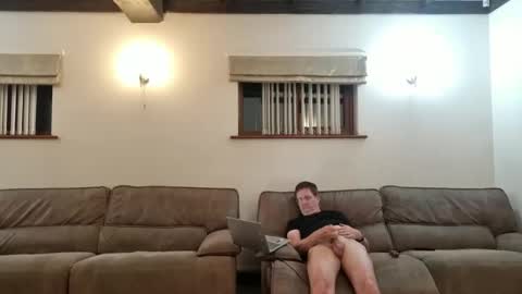 johnathan_stuart33 online show from June 1, 11:49 pm