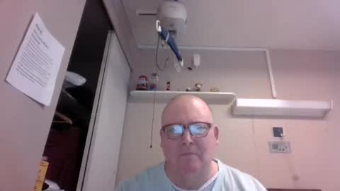 johncandy59 online show from May 4, 9:38 pm