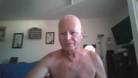 johndesnudado online show from July 18, 9:58 am