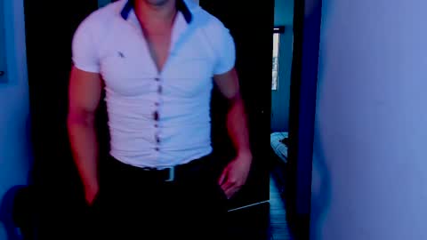 Johnny online show from May 25, 10:38 pm