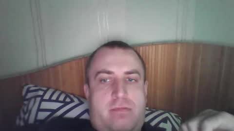 johnoreon online show from May 31, 7:09 am