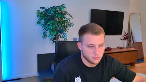 jony evans007 online show from July 6, 5:04 am