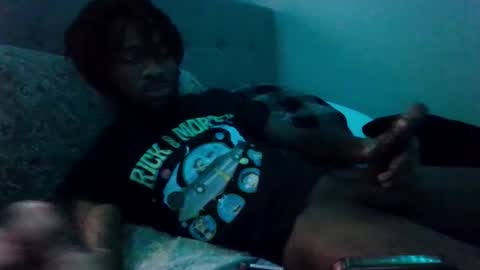 josephlongwat29 online show from April 17, 6:38 am