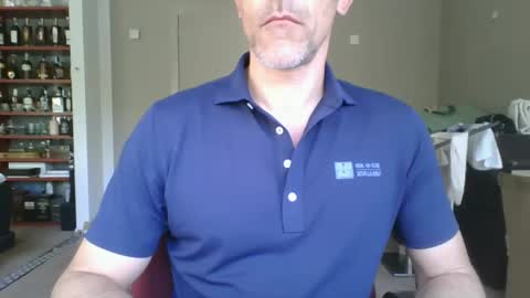 joshua154197 online show from April 22, 9:14 am