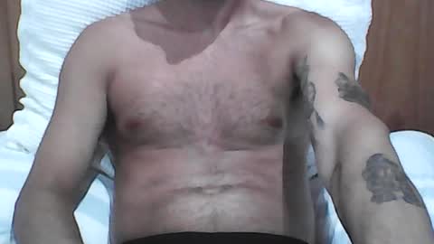 juanpalacios11111 online show from August 7, 4:35 pm