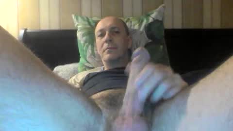 juinardd online show from May 5, 8:27 am