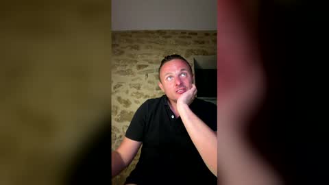 juliengdm13 online show from May 25, 1:34 am