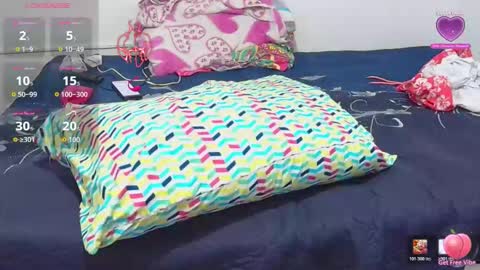 jupiter_3333 online show from March 27, 5:14 pm