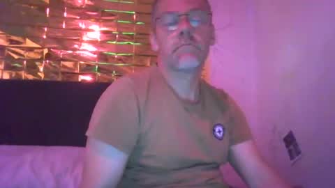 jurgen93503176 online show from June 15, 5:16 pm