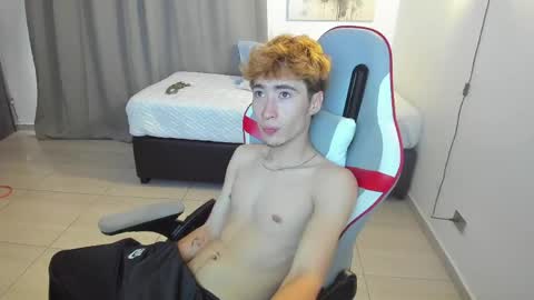 Justin Blake online show from May 25, 1:39 pm