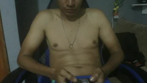 kamilo1018 online show from August 3, 12:53 am