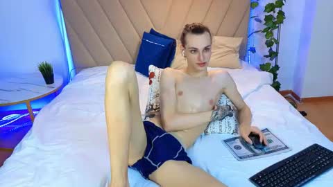 kate_sparkl online show from July 9, 7:17 pm