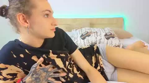 kate_sparkl online show from June 25, 8:13 pm
