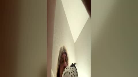kayleecumslut online show from July 30, 11:20 am