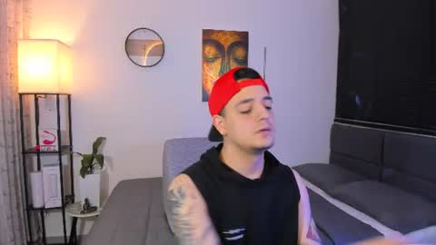 kendel_dimitri online show from July 5, 4:30 am
