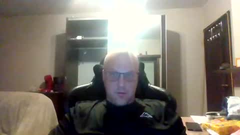 kevintje031987 online show from August 3, 3:38 am