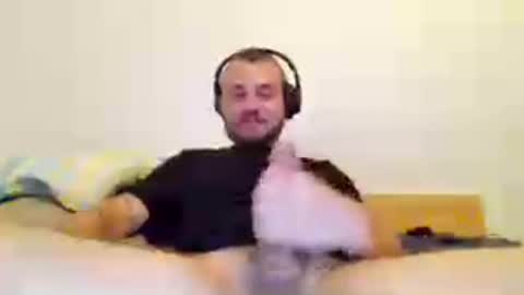 king_k18482469 online show from July 18, 10:53 am