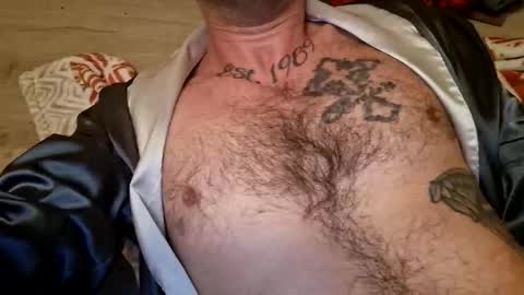 kingd238er online show from March 16, 5:44 am