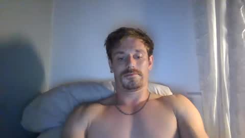 kingharold92 online show from June 30, 10:00 pm