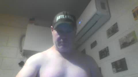 kiwiguy19773 online show from July 16, 7:04 am