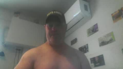 kiwiguy19773 online show from June 30, 12:44 am