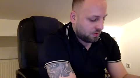 hugo online show from April 5, 12:41 am