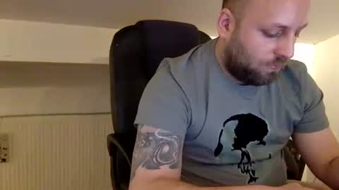 hugo online show from March 28, 2:34 am