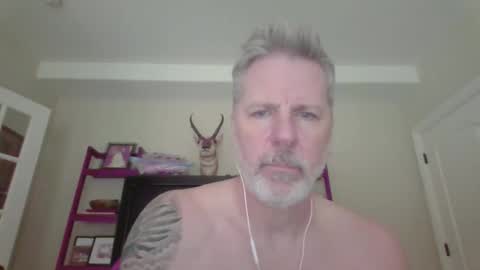 kum_kevin online show from May 21, 3:49 pm