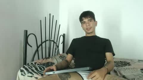 lana_robertt online show from May 25, 9:04 am