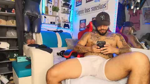 leenar_key online show from March 14, 1:34 am