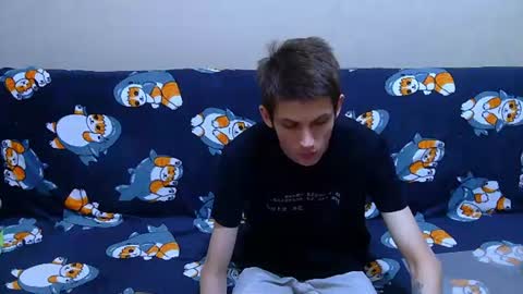 lester_broo online show from June 24, 11:07 pm
