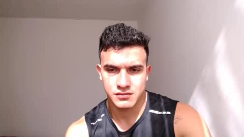 Liamstonne online show from May 26, 8:05 pm