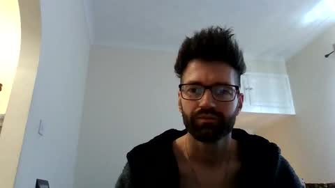 lickitung89 online show from May 8, 10:49 am