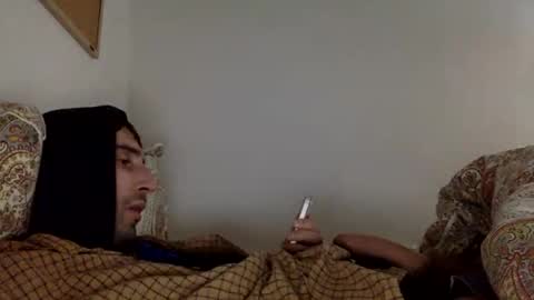 likewhatchasee online show from May 14, 8:29 pm