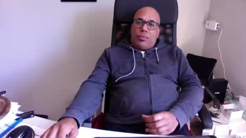 Pure Black Power online show from April 7, 10:15 am