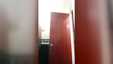 Kruger and girls online show from June 14, 4:47 am