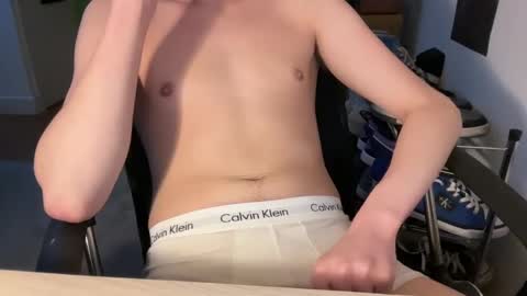 localtwunk69 online show from March 7, 5:49 pm