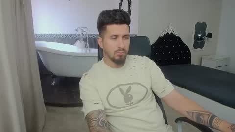 LoganStroud online show from June 23, 9:58 am