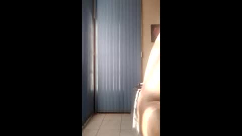 Lcio Ricardo online show from May 12, 12:46 pm