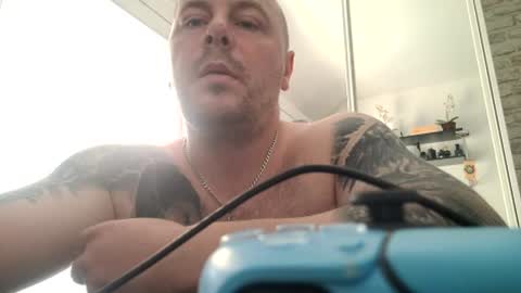 lukasz1808 online show from August 3, 3:40 pm
