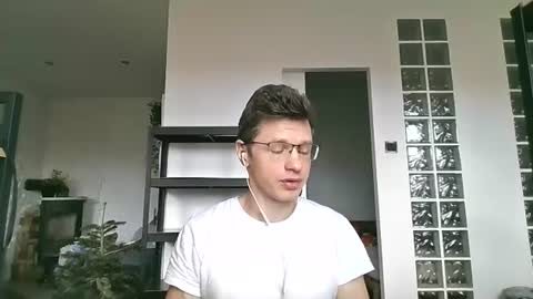 Andrew independent model 2000-0000 CET daily online show from July 9, 9:57 am