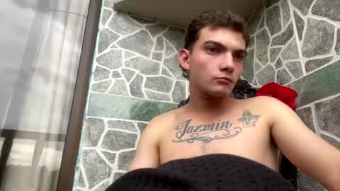 m0ntana777 online show from July 12, 7:38 pm