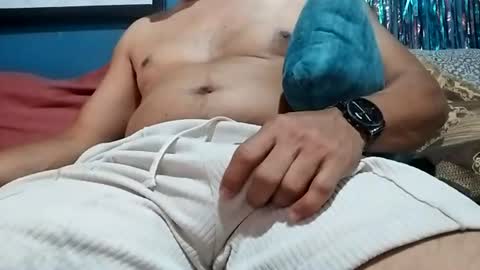 mandrilo7379 online show from July 6, 6:32 am