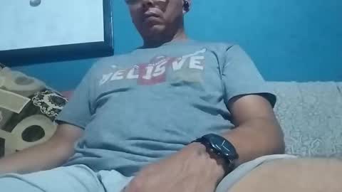 mandrilo7379 online show from May 8, 5:41 am