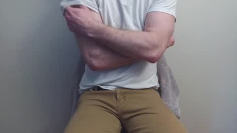 mantoy2000 online show from April 25, 8:06 pm