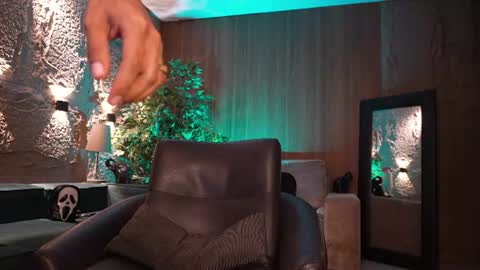 Marco and Ethan online show from July 9, 9:07 pm