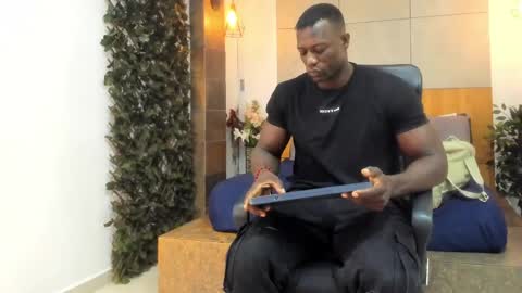 Marcusssss online show from May 25, 11:38 am